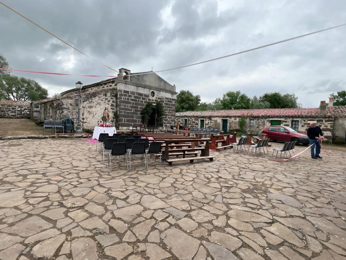 Muristene Pozzo Santa Cristina Paulilatino Exterior photo